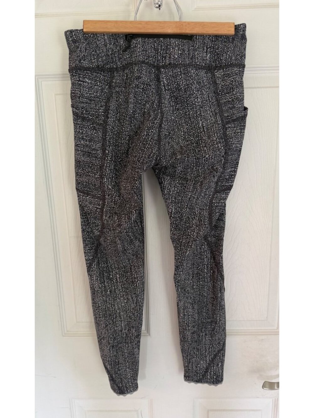Lululemon Tight Stuff II Activewear Leggings Black White Running Athletic Salt 8 - Picture 4 of 7